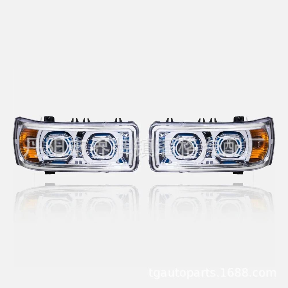 

DAF CF LF XF105 Modified Headlights (1699300, 1699301) Right Side