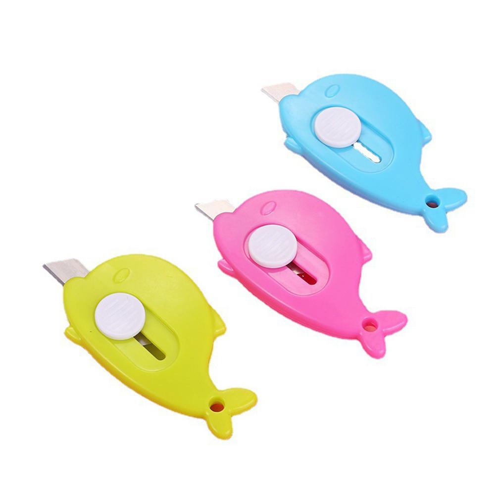 1Pc Random Mini Whale Portable Utility Knife Cute Paper Cutter Cutting Paper Razor Blade Office School Supplies Stationery Gifts