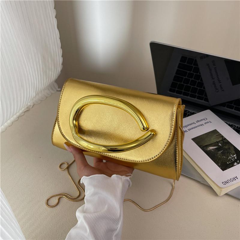 

Простая, изысканная и модная цепочка для наплечной сумки, для званого ужина в руке будет маленькая квадратная сумочка для женщины золотой