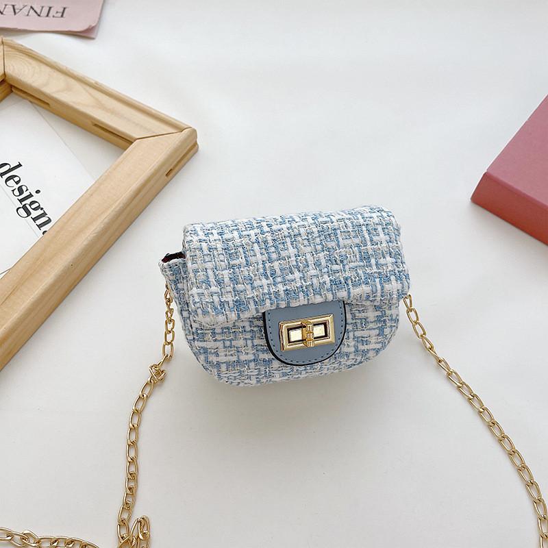 Modern Stylish Mini Shoulder Bag For Kids Featuring Trendy Design And Breathable Waterproof Fabric