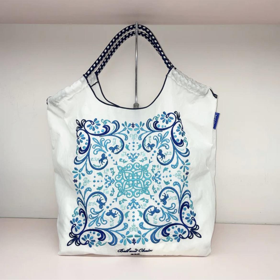 

Eco-Friendly Japanese Ball Chain Embroidery Handbag - Flower Vine Design Medium