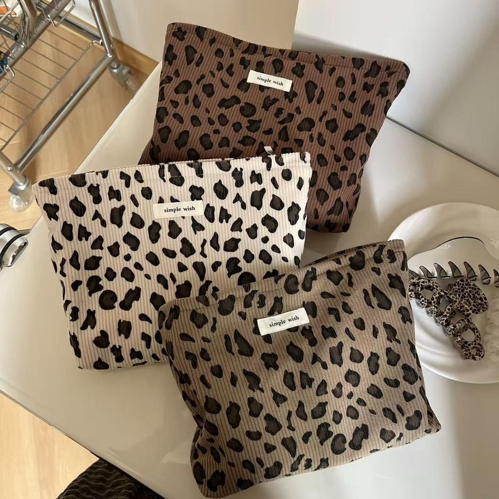 Cord Retro Leopardenmuster Kosmetiktasche Lippenstift Kosmetik-Organizer Reißverschlusstasche Reise Wasch- und Aufbewahrungstasche für Damen
