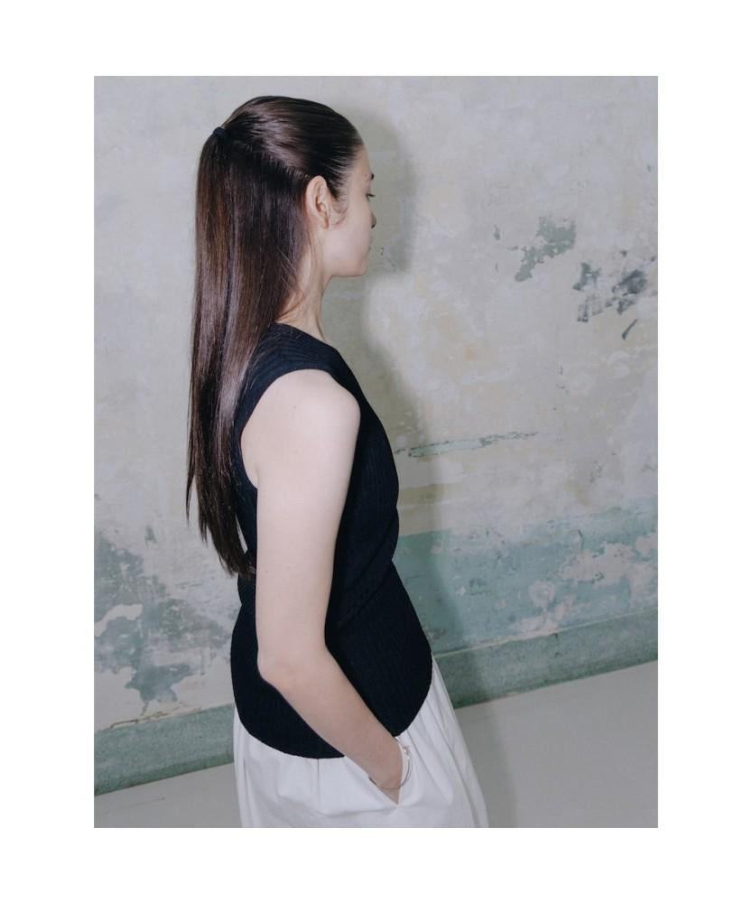 Diaepeocheo Delia Sleeveless Top Black (Ta6451A105)