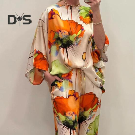 2 Pcs/Set Women Top Pants Set Bright Color Floral Print Three Quarter Bat Sleeves O Neck T-shirt Wide Leg Deep Crotch Elastic Waist Loose Casual