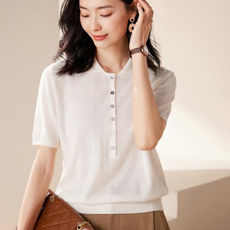 2024 Autumn Women's Cashmere Half-Button Slimming Sweater with Korean Style Five-Point Sleeves