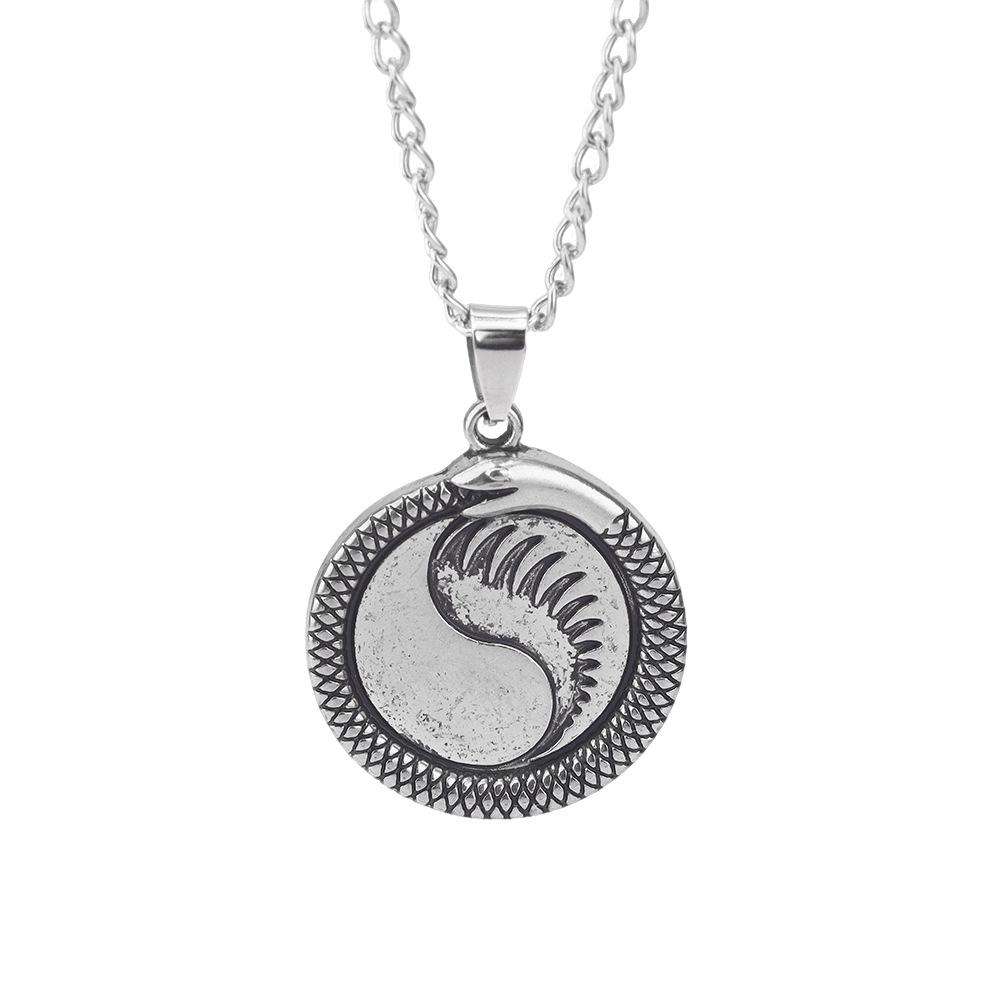 Creative Retro Unisex Snake Bone Pendant Necklace - The Wheel of Time Clavicle Chain