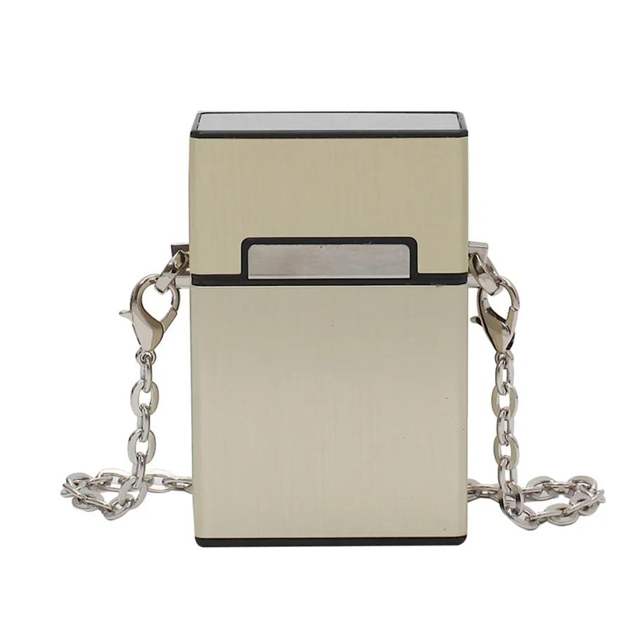 

Metal Crossbody Bags Hard Purse Gothic Punk Style Mini Shoulder Bag Silver Chains Handbags Women Cool Pocket Pack Fashion Purses 6X9X3cm
