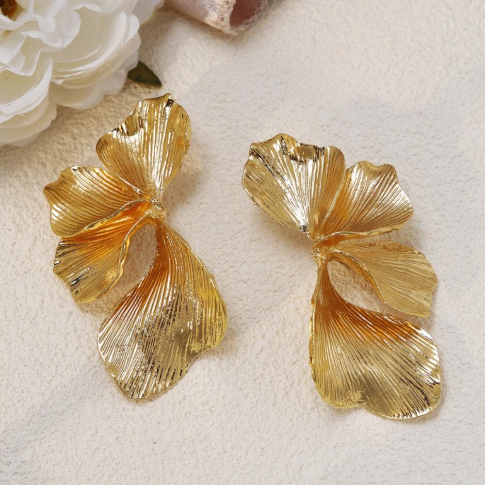 Exaggerate Temperament Irregular Liquid Metal Texture Multi-layer Flower Petal Leaf Leaves Stud Earrings for Women Korea Jewelry