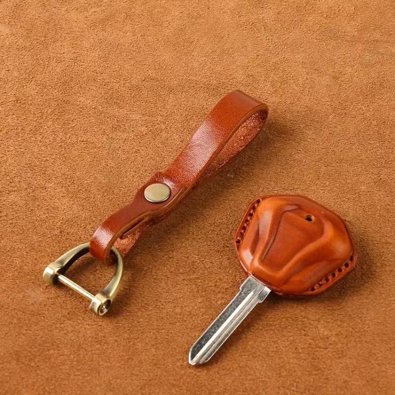 For Triumph Motorcycle T100/T120/T900/obber Leather Vintage Key Sleeve Car Key Decoration Modification Keychain Accessories