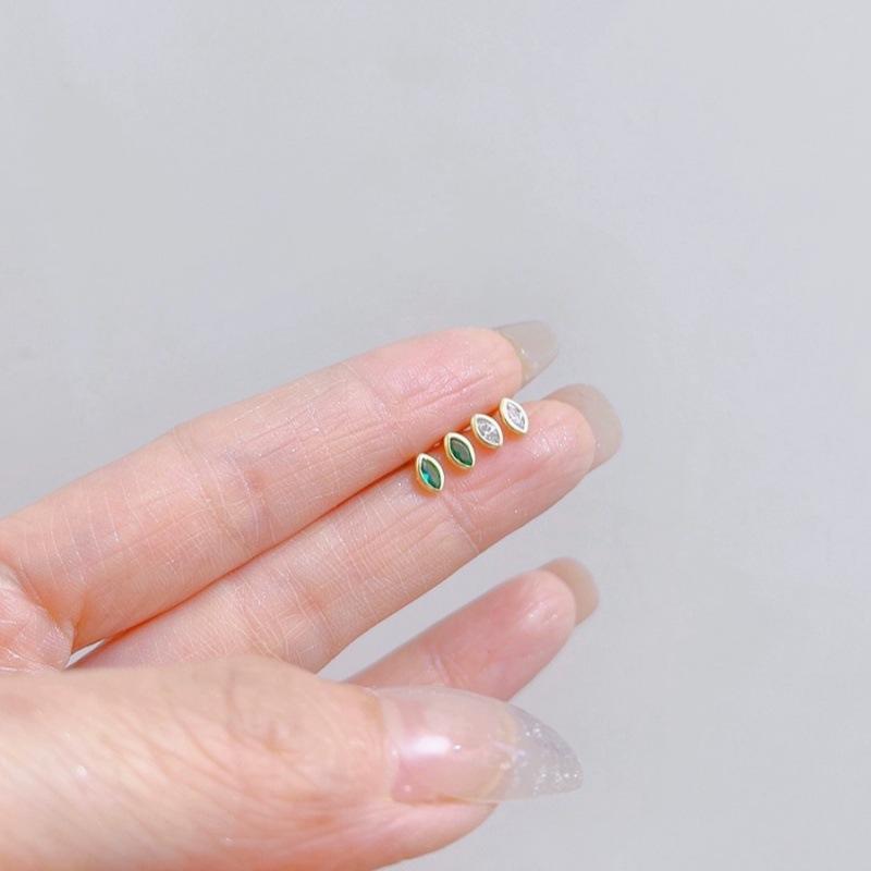 925 Sterling Silver Mini Grandmother Green White Horse Eye Zircon Stud Earrings Sleeping No Need To Take Off Small Earrings