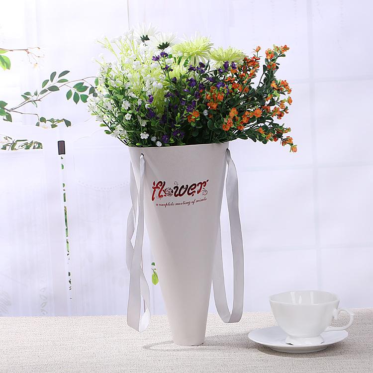 Handliche Blumen-Kegel-Verpackungsboxen: Gebrauchsfertige Blumenröhrchen und becherförmige Geschenkboxen für frische Blumen