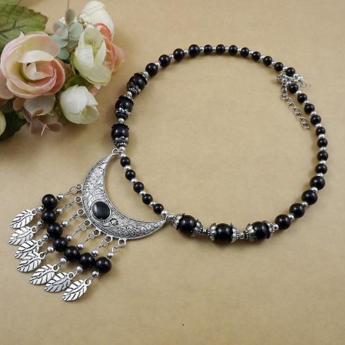 Bohemian Etnický Styl Přírodní Kámen Tyrkysy Náhrdelník Slitinový Přívěsek Kovový Peříček Střapec Náhrdelník Zirkonové Doplňky Ženský