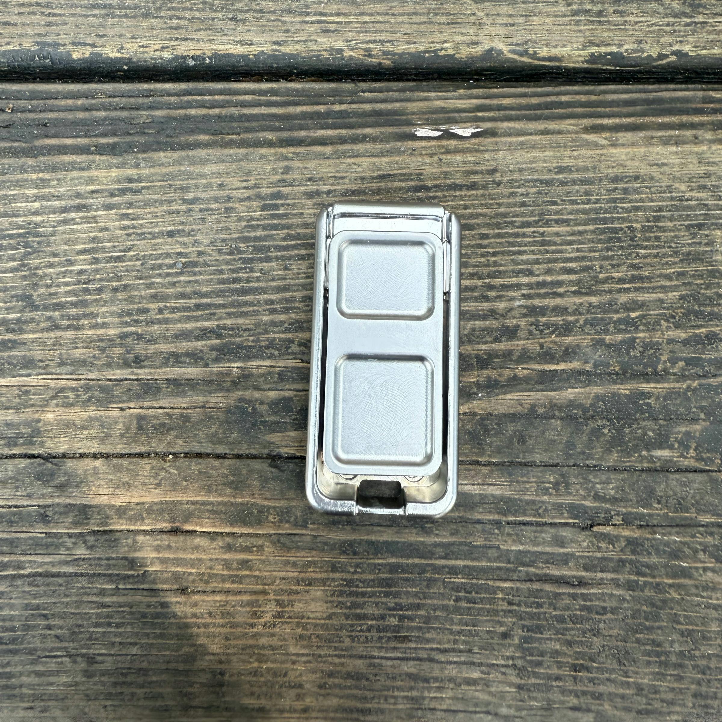 

Push Card Magnetic Slider EDC Fidget Sliders Fidget Toys Stress Relief For Adults Magnetic Metal Toys Anxiety Relief Fidget Toys срібний