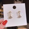 Simple high-end design niche temperament stud earrings women's light luxury fashion personalized earrings exquisite versatile sweet cool earrings