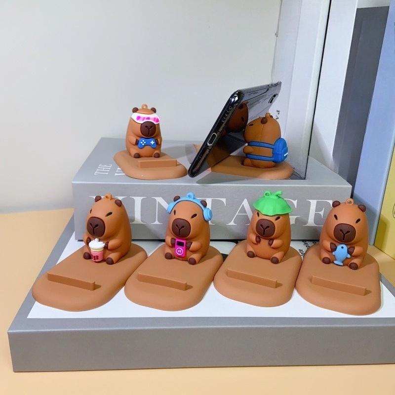 1pc Cute Capybara Phone Stand Lazy Desk Organizer with Expressive Eyes Non-Slip Base Compatible with Smartphones Tablets Home Office Decor