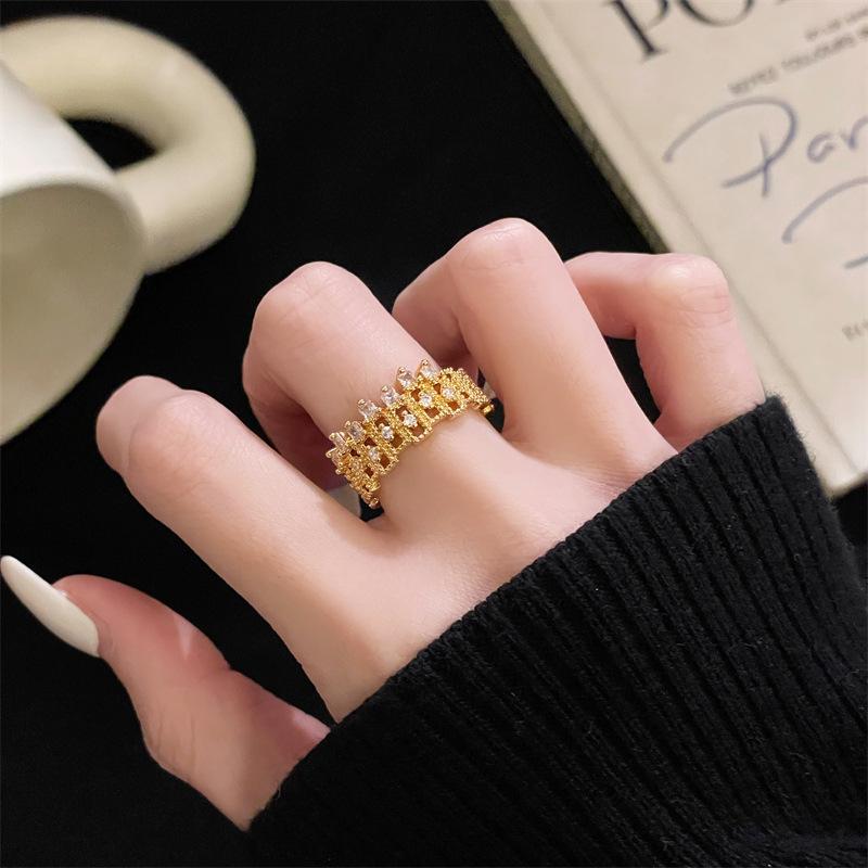 Gold Medieval Lace Slightly Inlaid Ancient Hollow Opening Ring Retro Niche Unique Light Luxury Temperament Female Index Finger Ring