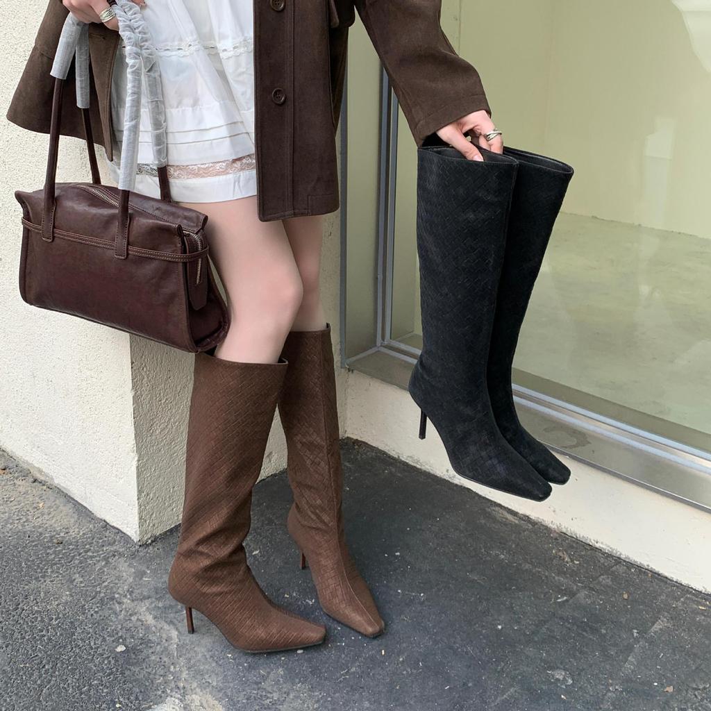2025 autumn and winter new fashionable retro simple square head high-heeled boots simple wind fine high-heeled long boots but knee boots