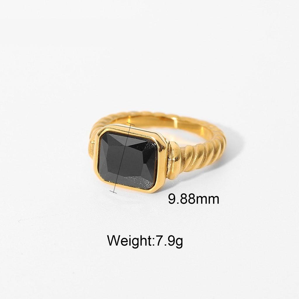 European and American Retro Zircon Ring for Women - 18K Gold Plated Stainless Steel Fashion Jewelry
