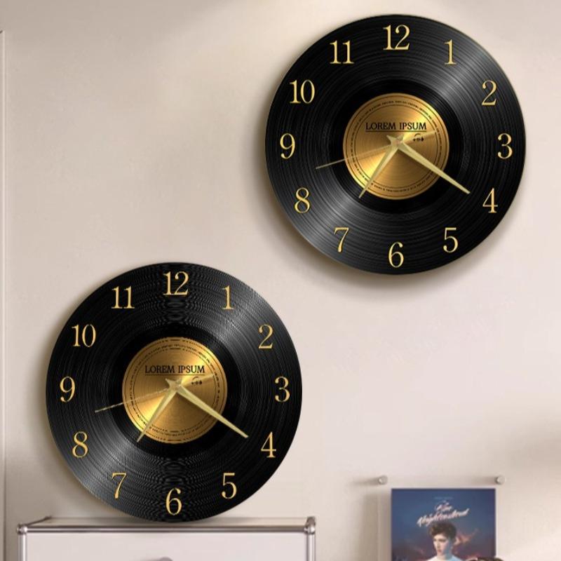 Vintage Wall Clock with Light Living Room Silent Clock for Bedroom Large Creative Luxury Desktop Watches Elegant Home Decoration