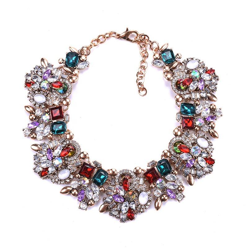 Short Necklace Women's Fashion Jewelry Full Diamond Exaggerated Flower Necklace Clothing Accessories
