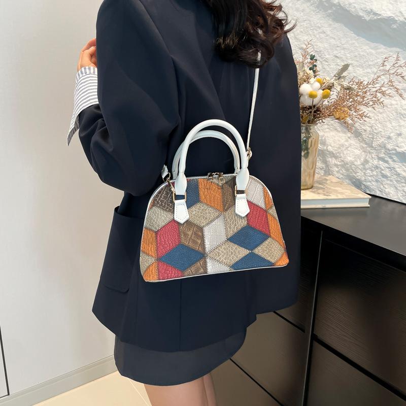 

Premium textured bag women s new messenger bag fashionable one-shoulder contrasting color splicing women s portable shell bag белый