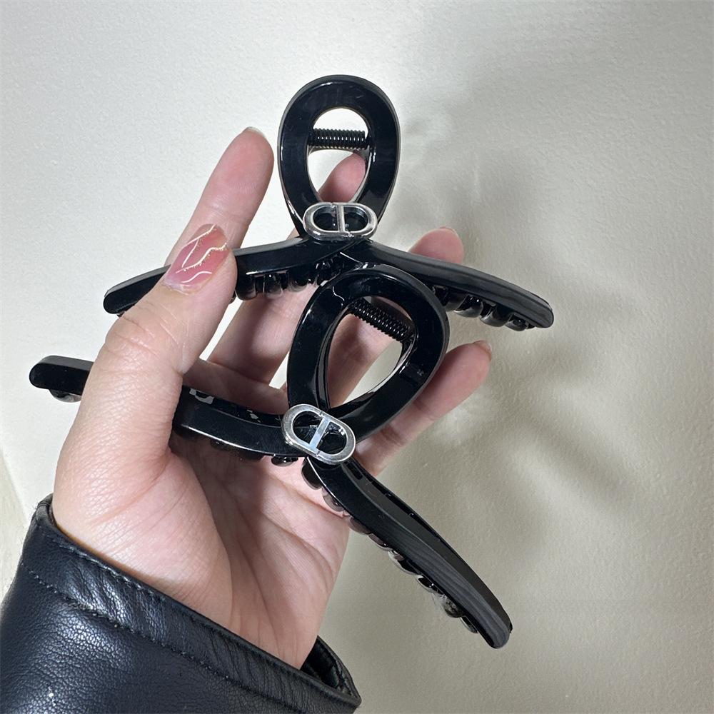 Koreanischer Silber Haarkamm Haifischklemme - Elegantes High-End Frühlingsaccessoire