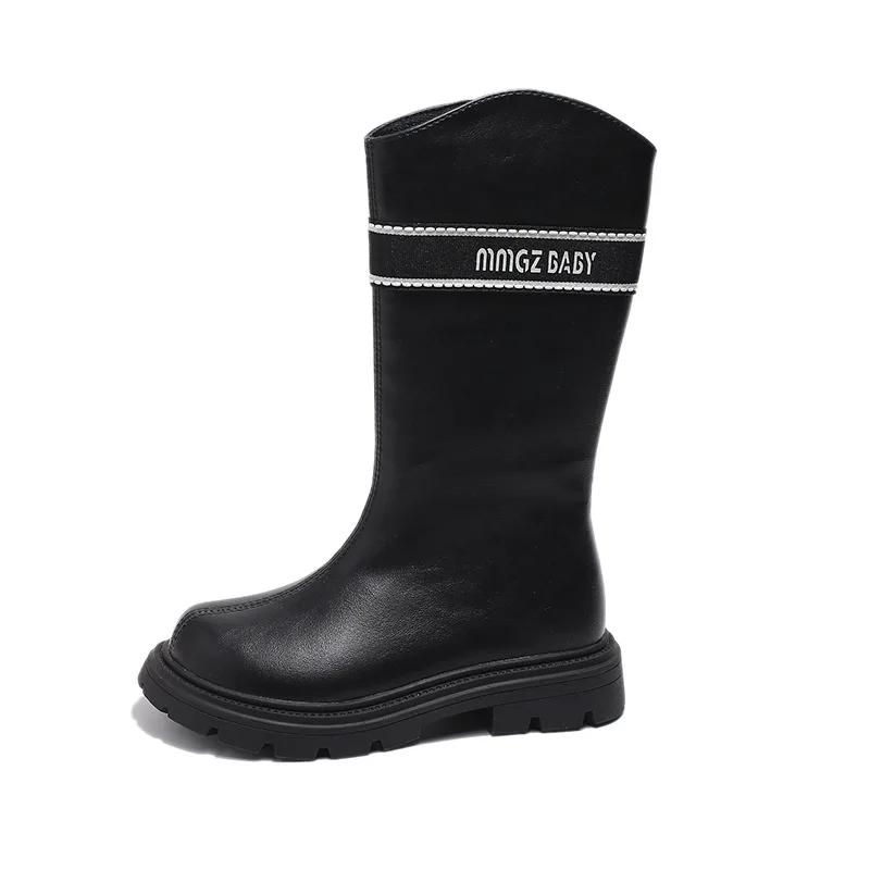 2024 Barn Høye Støvler for Jente Vinter Nye Moteable Myke Komfortable Sklisikre UK Koreansk Allsidige Hold Varmen Plysj Sko