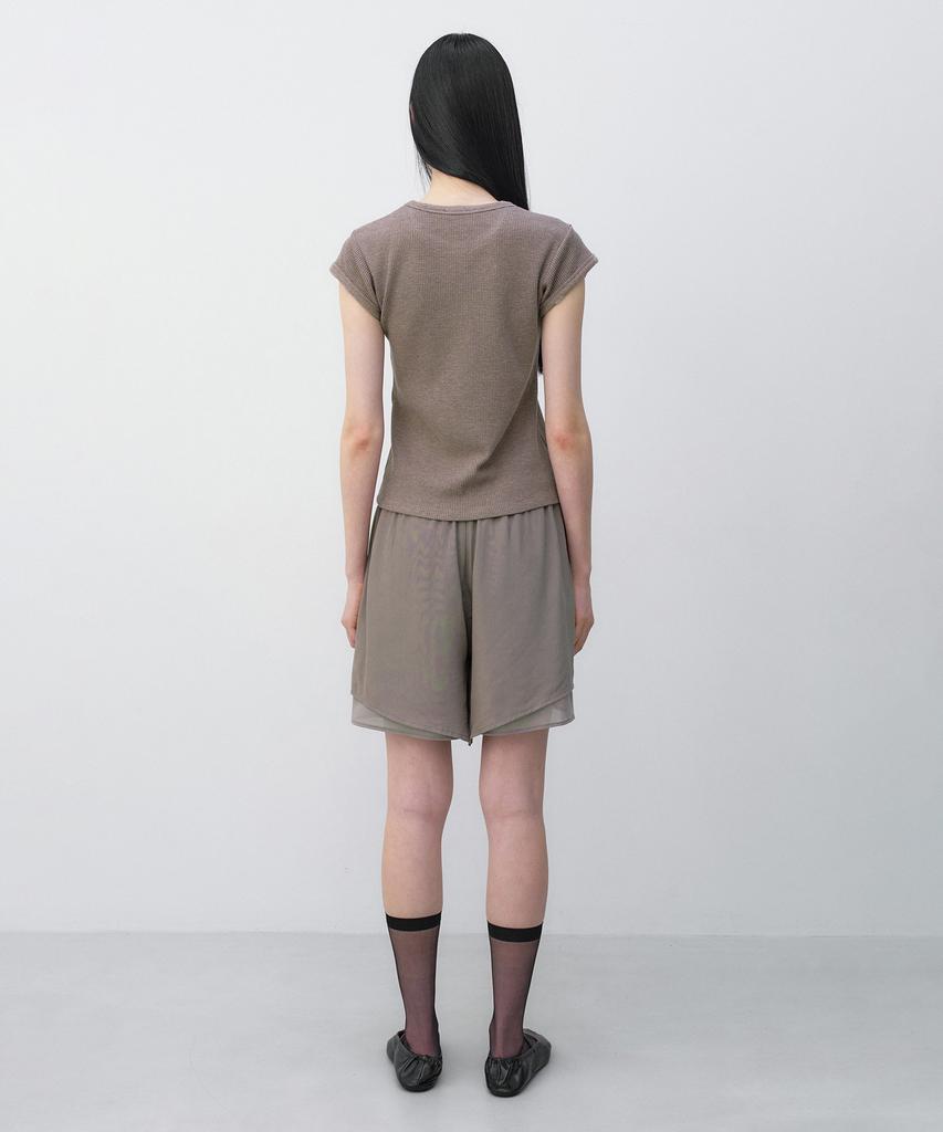 INSILENCE WOMEN Feminine Chiffon Shorts Mocha