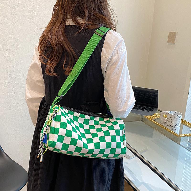Chessboard canvas bag New women's bag Trendy shoulder bag Crossbody bag