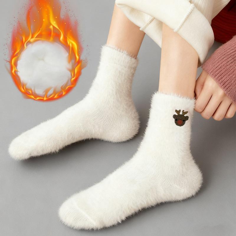 5pairs White Mink Fur Socks Soft Warm Winter Socks Women Christmas Santa Reindeer Snowman Cozy Fuzzy Plush Boot Home Sockings