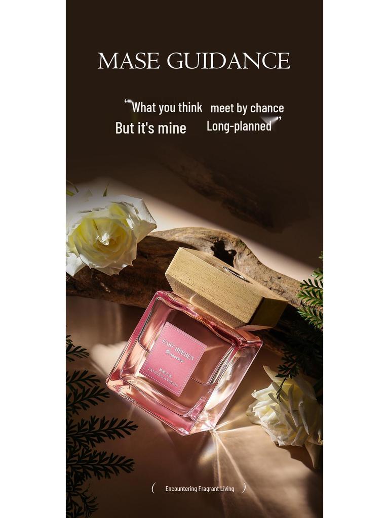 500ML Rattan Aroma Diffuser with Wooden Lid: Long-Lasting Scent for Home, Hotel, or Living Room.