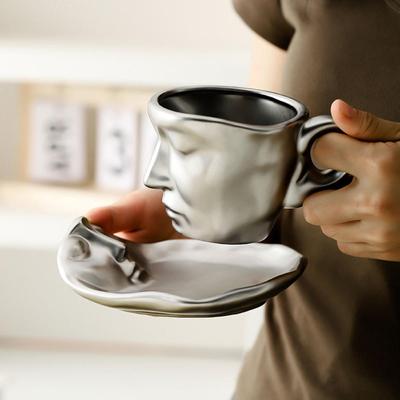 Sada šálků a podšálků na čaj Cappuccino Kávové nádobí pro pár obličeje Čajové nádobí Hladké Odolné 8,8 oz Human