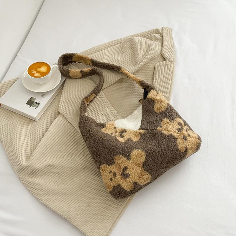 Fashionable And Stylish Plush Shoulder Bag For Women In 2023 Trendy Casual Commuter Large Capacity Crossbody Bag