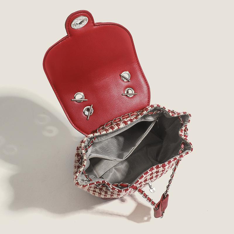 Small Balsamic Backpack Bag Women Fashion Sweet Chain Bucket Bag All-in-one Shoulder Backpack