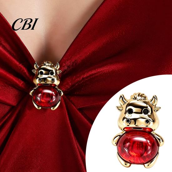 Decorative Coat Pin Golden Plated Alloy Cow Brooch, Red Faux Crystal Belly Cattle Lapel for Anti-oxidation Brooch Men Women, Animal Clothes