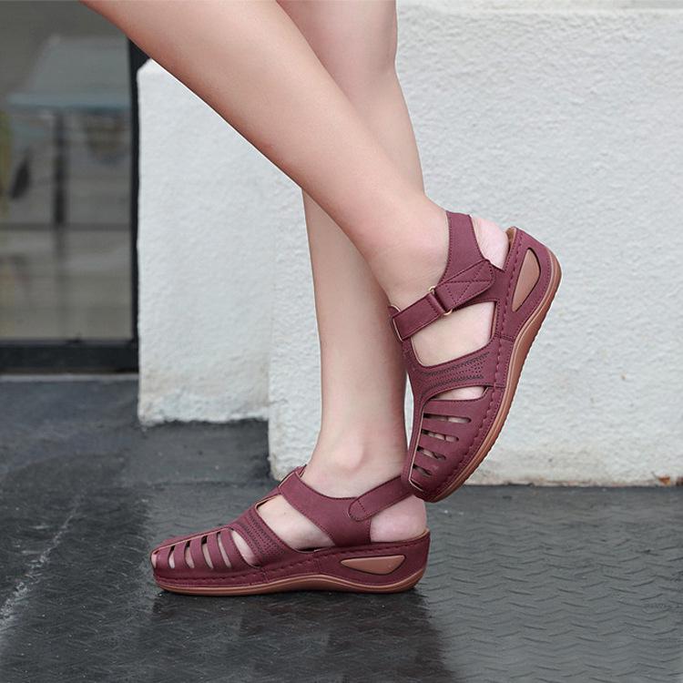 2025 Sandale cu Pană cu Vârf Rotund Mărimi Mari pentru Femei - Antiderapante, Design Decupat