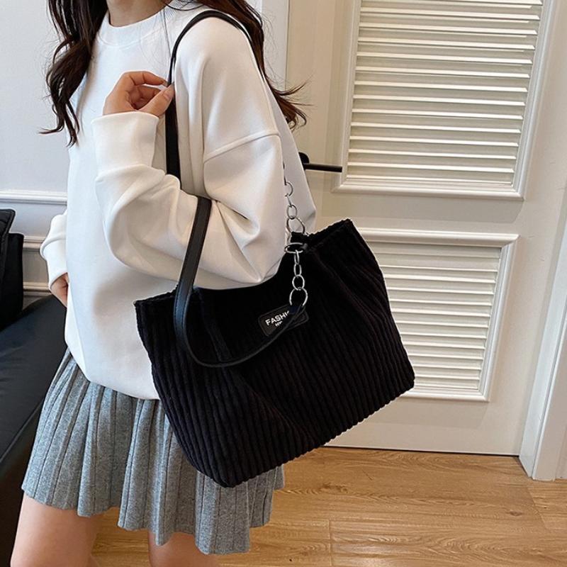 Large Capacity Corduroy Chain Underarm Tote Bagtrendy Women'S Shoulder Bag Commuter Bag
