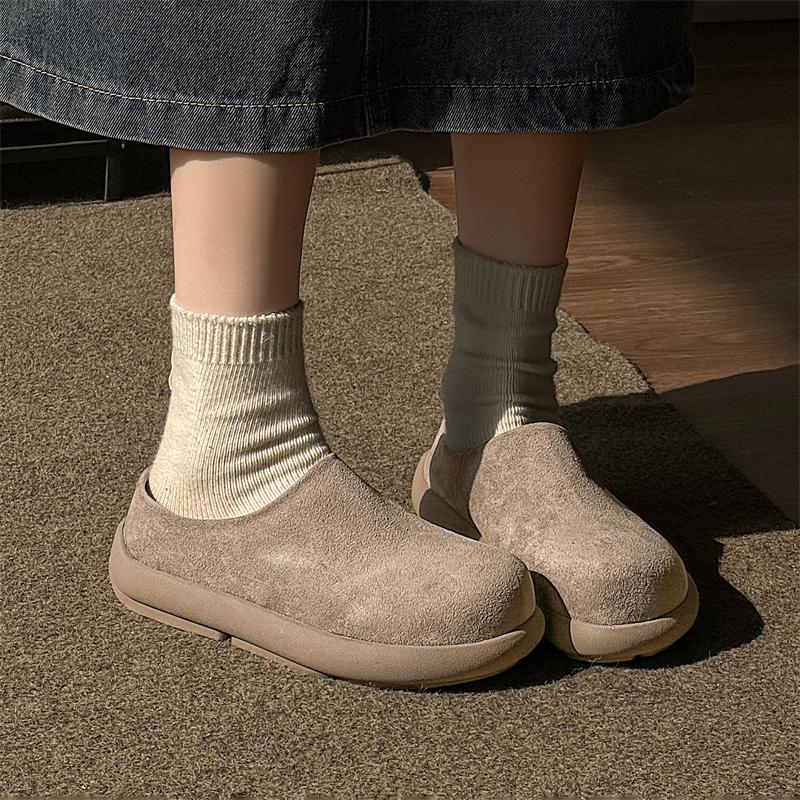 Fashion Spring New Style Fashion Flat Mules High Quality Unisex House Slippers Indoor Leather Slippers Luxury Brand Men Slip On Shoes