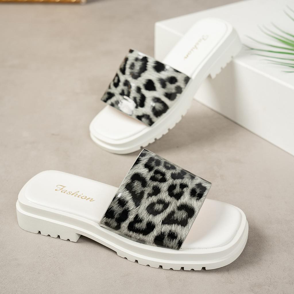 Fashion Summer New Leopard Print Thick Heeled Slippers for Women Casual Square Toe Home Outside Wear Female Slides Platform Flip Flops