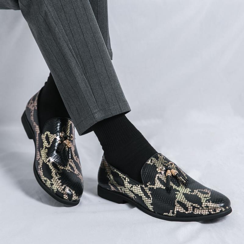 Men Printing Loafers Leather Shoes Formal Business Flats Slip On Shoes Wedding Dress Prom Black Shoes Large Size