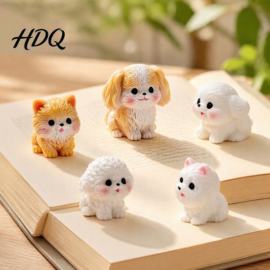 Display Box Collectibles 2Pcs Mini Dog Figurines Cute Resin Puppy Miniature Animal Figures Small Adorable Statue Decorations Ornaments for