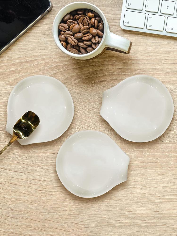 1Pcs Multipurpose Ceramic Spoon Rest Pad White Holder Home Kitchen Utensils Tableware