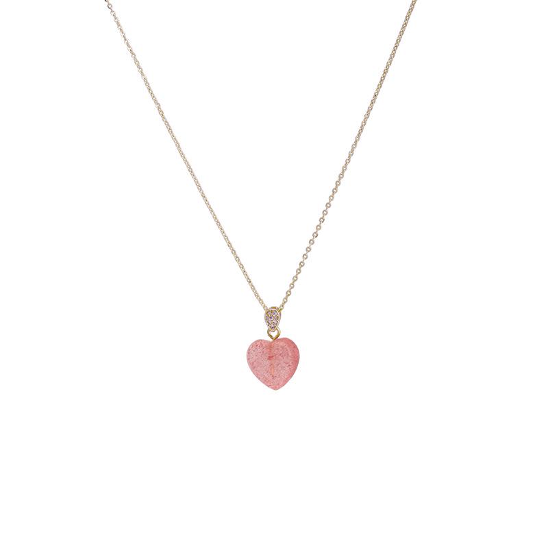 Strawberry Peach Crystal Pendant Necklace - Mori Style, Peach Blossom Luck, High-End Clavicle Chain