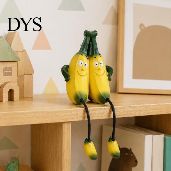 Sitter Divertenti con Frutta in Resina con Gambe Flessibili Pendenti, Statuette Bizzarre da Appendere ai Bordi, Personaggio Carino per Decorazione da Tavolo