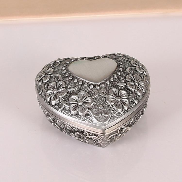 Metal Heart Shape Jewelry Box Ideal For Dresser Top Soft Lined Interior Scratch Prevention Effortless Closure