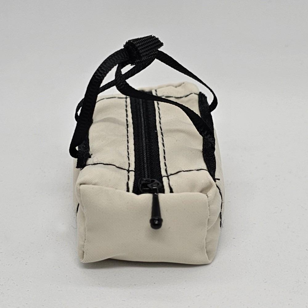 

Scale Design RC Model Bag Waterproof Storage Bag Miniature Travel Bag RC Model Car Decoration