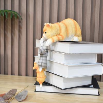 Cats Resin Sculpture Mother Cat And Kittens Figurine Desk Edge Decoration Cat Statue for Home Bedroom Kids Room Decor