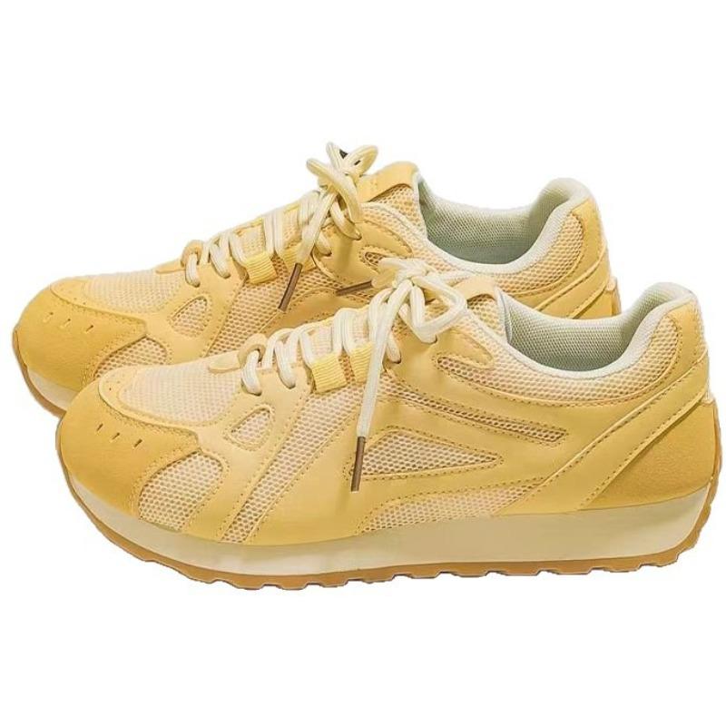Simple Casual Sports Shoes Autumn New Soft Sole Light and Comfortable Mesh Breathable White Shoes Women