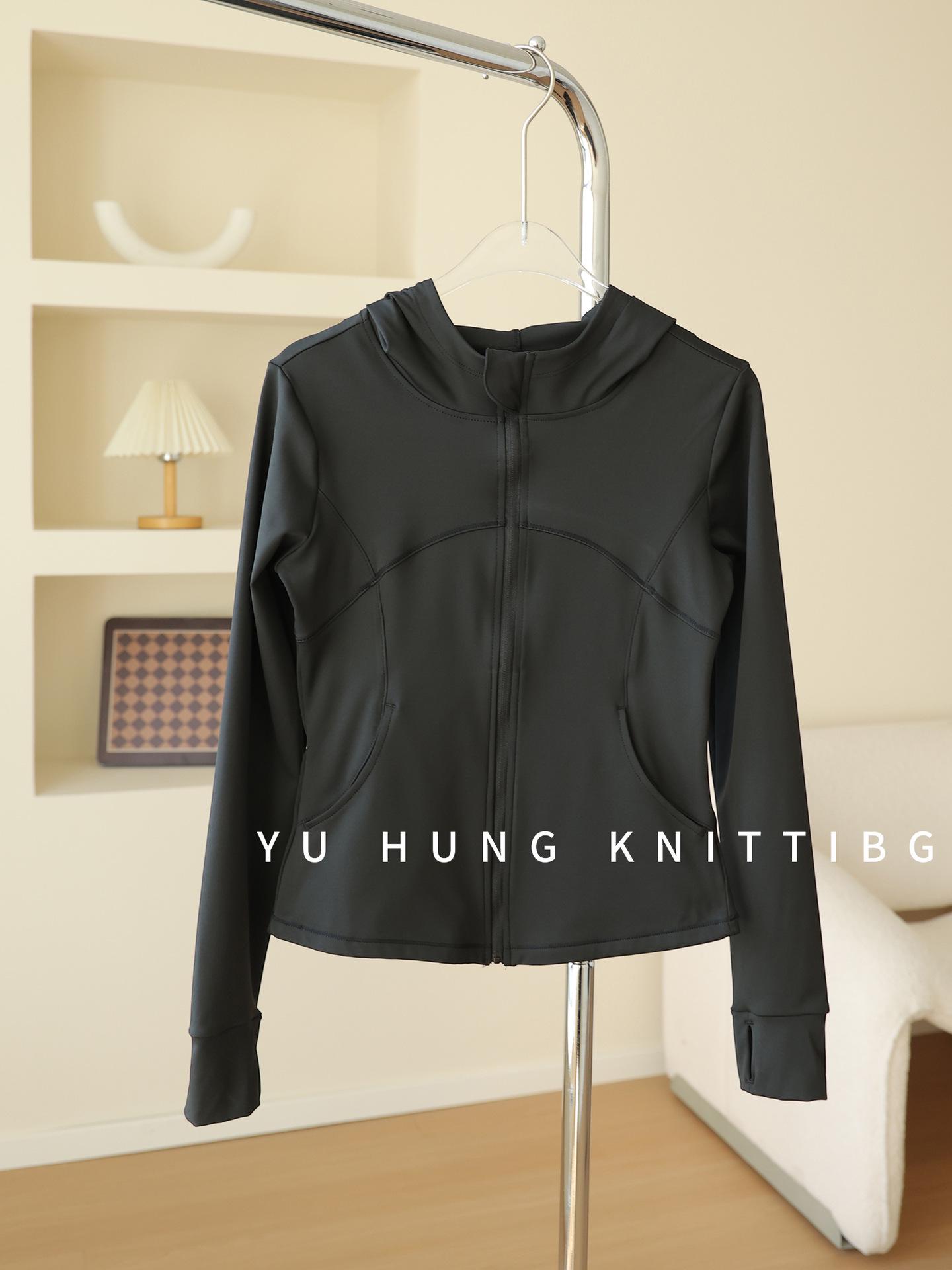 

Women s Quick Dry Hooded Running Jacket 2025 - New Long Sleeve Loose Fit for Casual Sports & Yoga. S