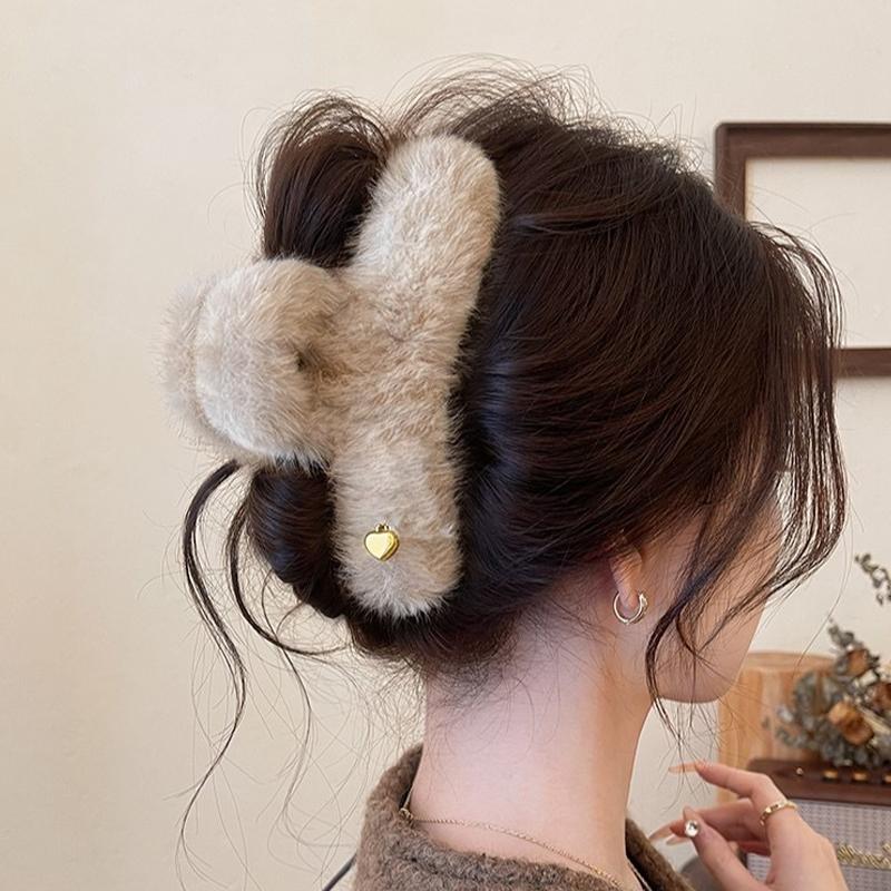 Plush Hair Clip Autumn Winter Woman Hair Accessories Large Shark Clips  Girls Headwear Korean Female Headdress